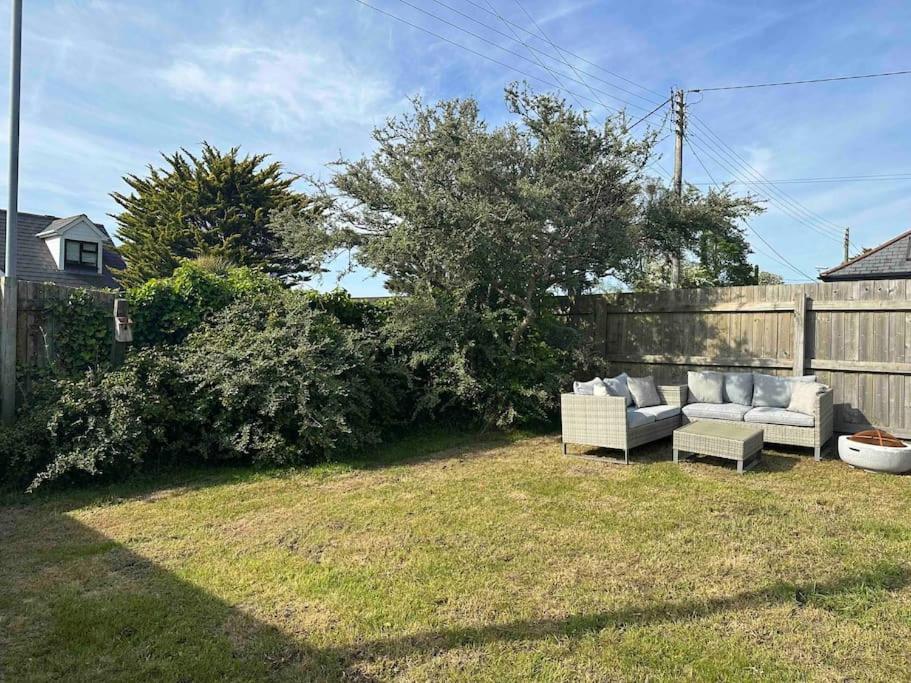 Faldouet 3 Bed Flat In Rock Saint Minver エクステリア 写真